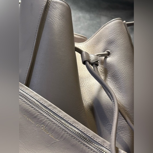 3.1 Phillip Lim Large Soleil Drawstring Cow Leather Bucket Bag - Picture 5 of 14